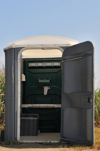 Best Portable restroom trailer rental  in Dupo, IL